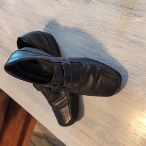 Ecco size 40 casual comfort